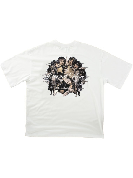 "Eternal Place"-Oversized Тениска (бяла)